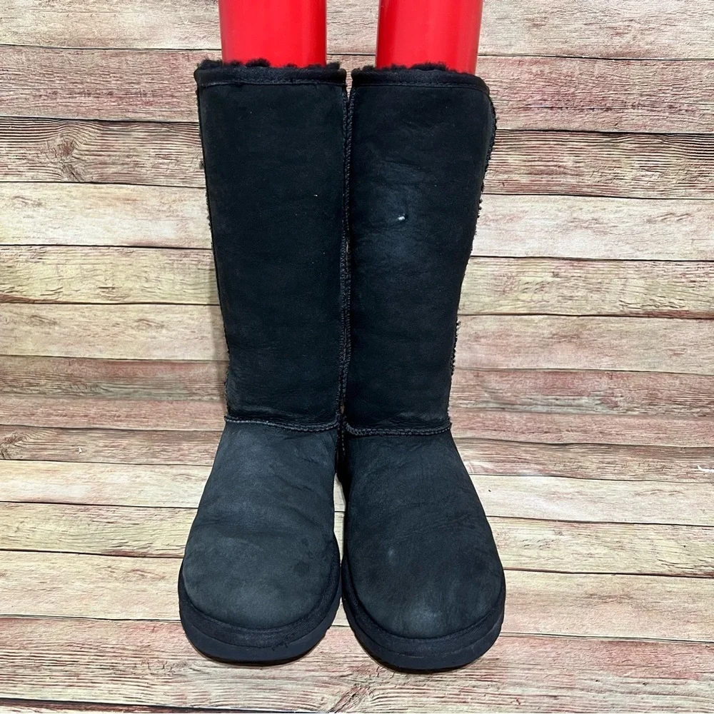 Ugg Black Classic Tall Boots - Picture 5 of 10